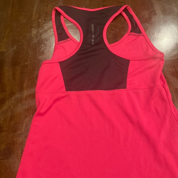 984 Tank - Picture 3 of 4